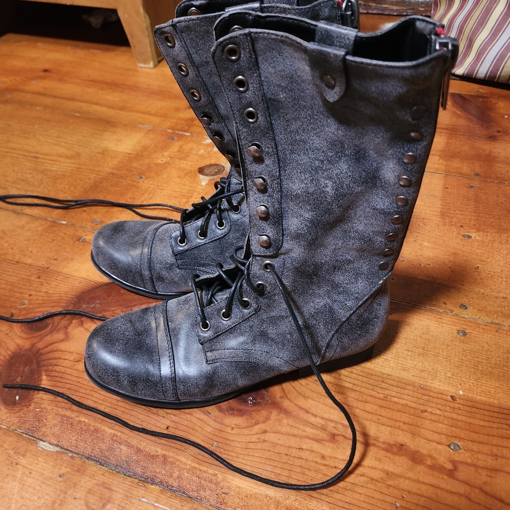 Madden Girl Gray Lace-Up Combat Boots